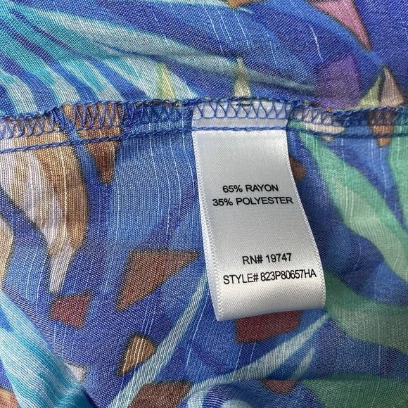 Counterparts Tropical Blouse Top Women's SZ XL Smocked Flutter Sleeve Blue Multi - Picture 14 of 16